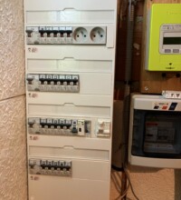 Tableau électrique après mise aux normes et remplacement des protections