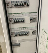 Tableau électrique encastré terminé à Lavernose-Lacasse